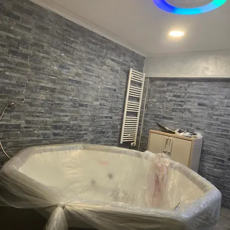 Апартаменты Margot House