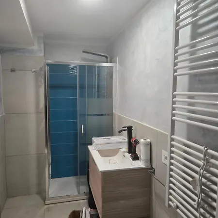 Апартаменты Margot House *