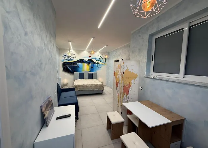 Margot House סורנטו